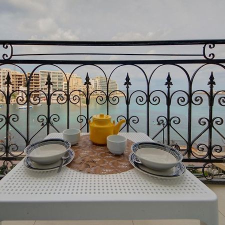 St Julians 2 Bedroom Apartment With Commanding Seaviews By Shortletsmalta سانت جوليان المظهر الخارجي الصورة